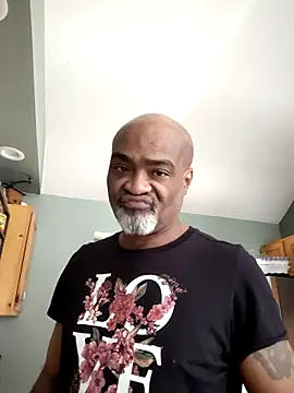 sinnernoir online show from March 29, 2:41 pm