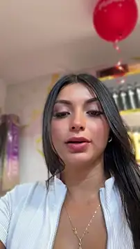 SofiDavid online show from May 9, 10:35 pm