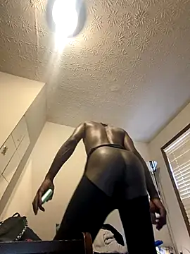 Shawtyblaque21 online show from October 9, 5:46 pm