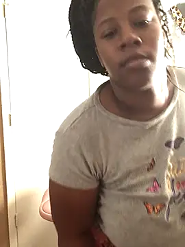 Eboni03 online show from September 30, 5:30 pm
