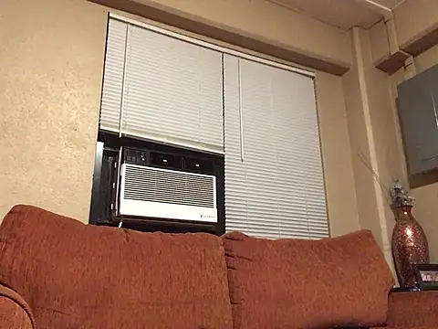Eboni03 online show from February 5, 6:56 am