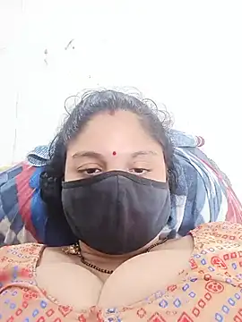 Cute-Aadhvita online show from June 2, 12:43 am