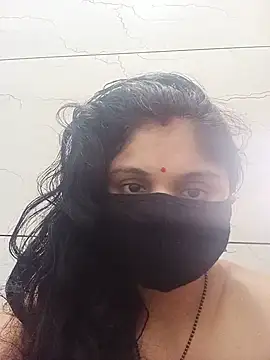 Cute-Aadhvita online show from May 17, 4:23 am