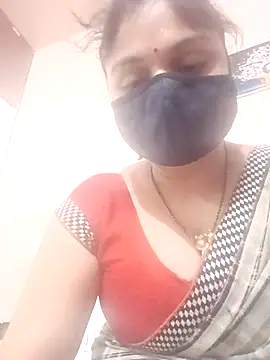 Cute-Aadhvita online show from May 10, 4:53 pm