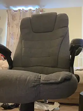 Snapshot of ur_fav_akh chatting on December 16, 10:40 am ur fav akh online show from December 16, 10:40 am