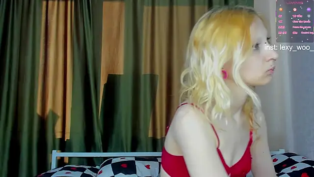 Lexy-Woorhez online show from March 15, 11:28 am