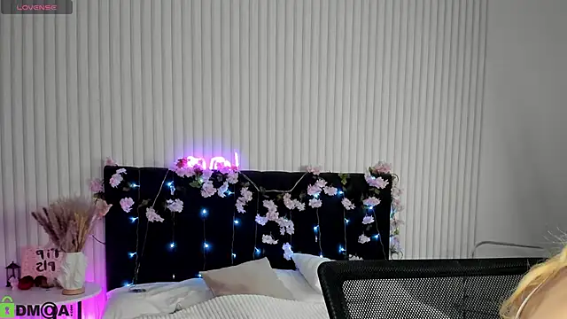 Lexy-Woorhez online show from January 11, 11:28 am