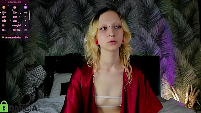 Lexy-Woorhez online show from December 22, 11:32 am