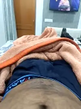 Snapshot of Kakabiraji chatting on November 8, 5:05 pm Kakabiraji online show from November 8, 5:05 pm