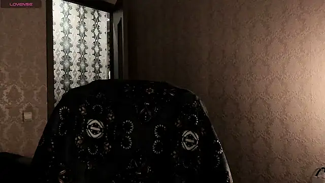 SexxyDreams1 online show from January 13, 3:38 pm