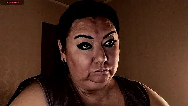 SexxyDreams1 online show from February 1, 4:00 am