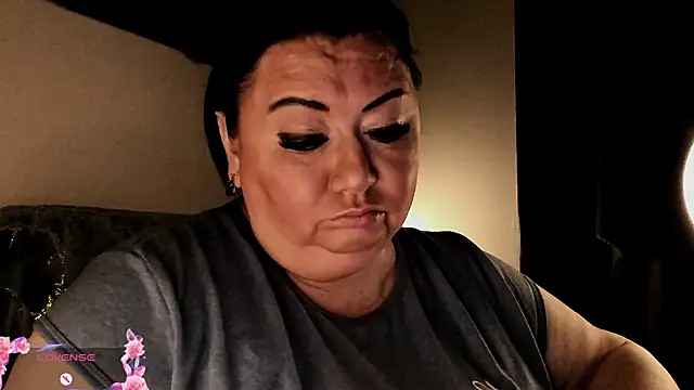 SexxyDreams1 online show from September 19, 11:31 pm