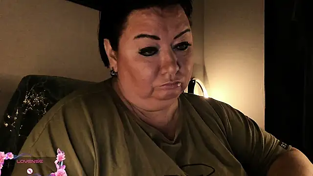 SexxyDreams1 online show from September 9, 2:10 am