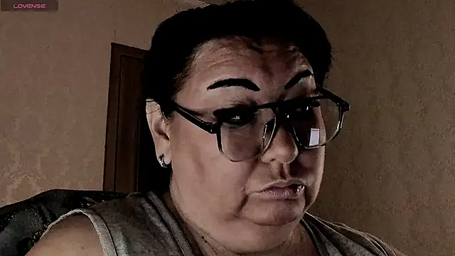 SexxyDreams1 online show from March 30, 12:34 am