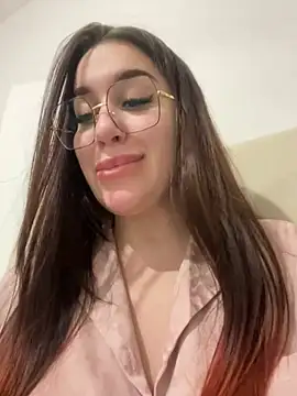 VikiDemi online show from March 12, 10:07 pm