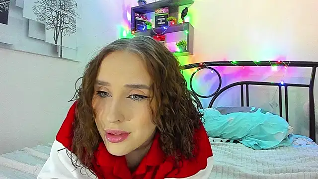 LinaTruly online show from March 19, 10:32 pm