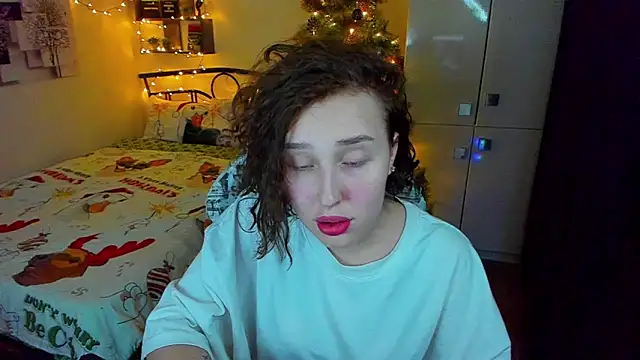 LinaTruly online show from January 9, 9:55 pm