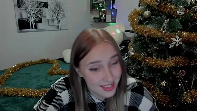 LinaTruly online show from December 20, 11:05 pm