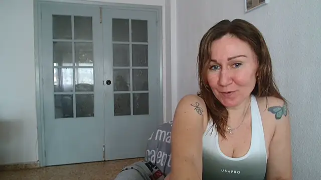 TamaraSweetxo online show from March 3, 12:50 pm