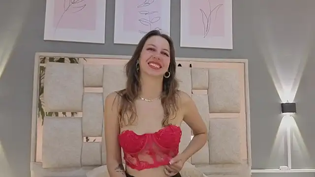 Snapshot of jolie_lov chatting on November 5, 1:03 pm jolie lov online show from November 5, 1:03 pm