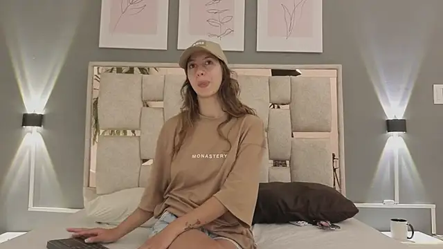 Snapshot of jolie_lov chatting on November 8, 1:25 pm jolie lov online show from November 8, 1:25 pm