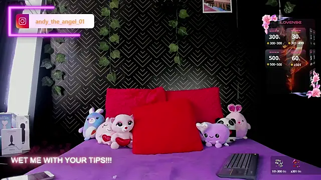 Snapshot of andy_angell1 chatting on March 13, 8:22 pm andy angell1 online show from March 13, 8:22 pm