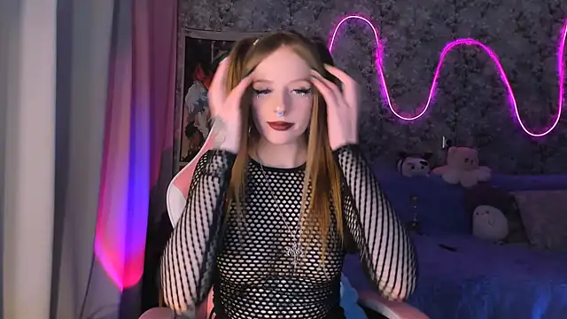 Snapshot of Inma_Lewdness chatting on March 15, 4:21 pm Inma Lewdness online show from March 15, 4:21 pm