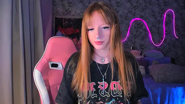 Snapshot of Inma_Lewdness chatting on February 9, 11:36 am Inma Lewdness online show from February 9, 11:36 am
