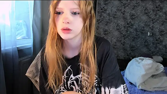 Snapshot of Inma_Lewdness chatting on October 10, 1:34 pm Inma Lewdness online show from October 10, 1:34 pm