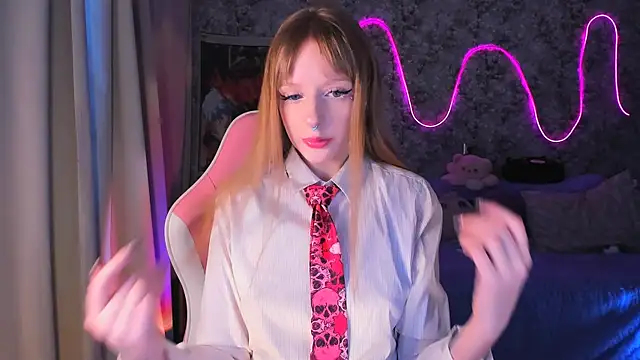 Snapshot of Inma_Lewdness chatting on February 2, 11:40 am Inma Lewdness online show from February 2, 11:40 am
