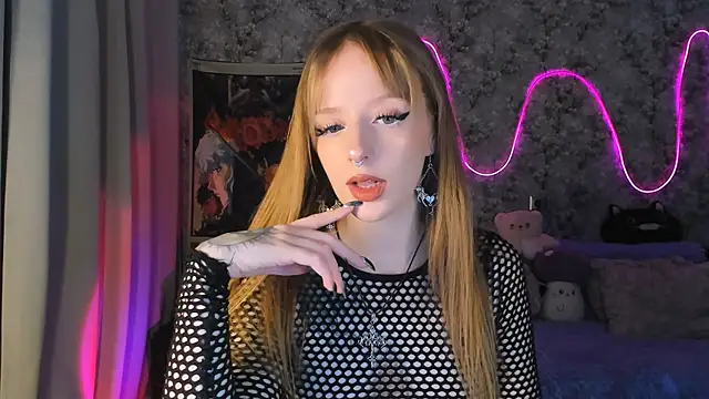 Snapshot of Inma_Lewdness chatting on February 27, 11:39 am Inma Lewdness online show from February 27, 11:39 am