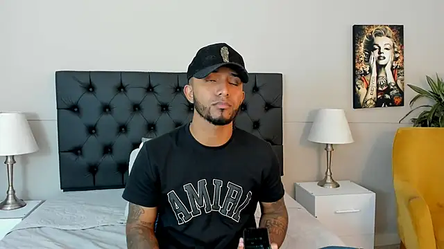 Robin Rief online show from October 8, 3:41 am