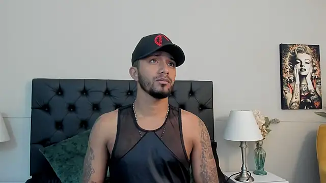 Robin Rief online show from September 17, 4:14 am