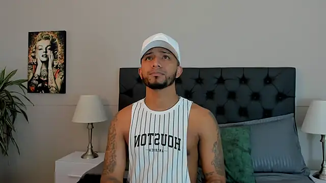 Robin Rief online show from October 11, 3:29 am