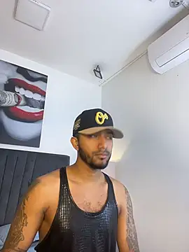 Robin Rief online show from February 19, 3:25 am