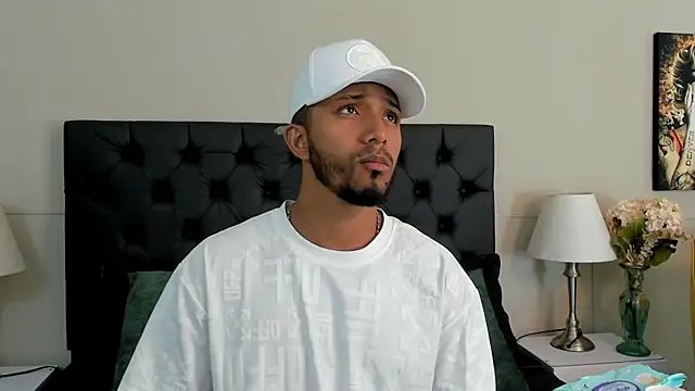 Robin Rief online show from September 14, 3:18 am