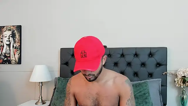 Robin Rief online show from September 21, 3:22 am