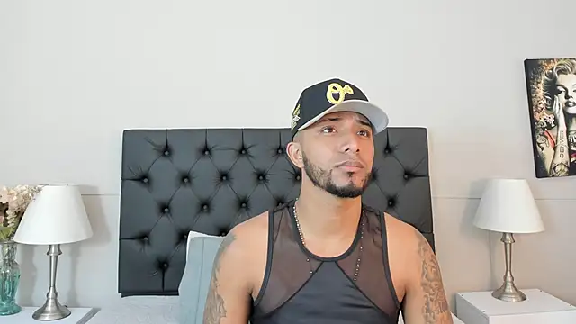 Robin Rief online show from October 7, 3:40 am