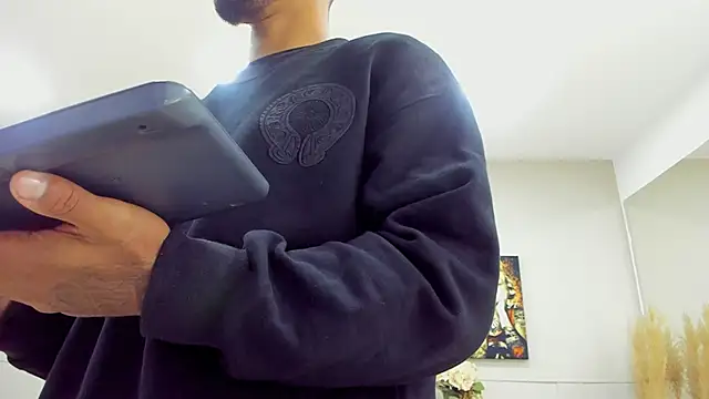 Robin Rief online show from March 19, 3:09 am