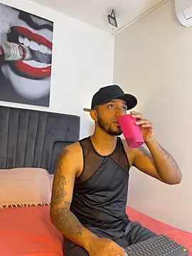 Robin Rief online show from February 14, 3:18 am