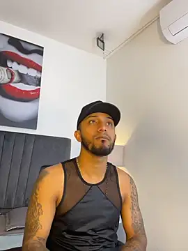 Robin Rief online show from March 1, 3:50 am