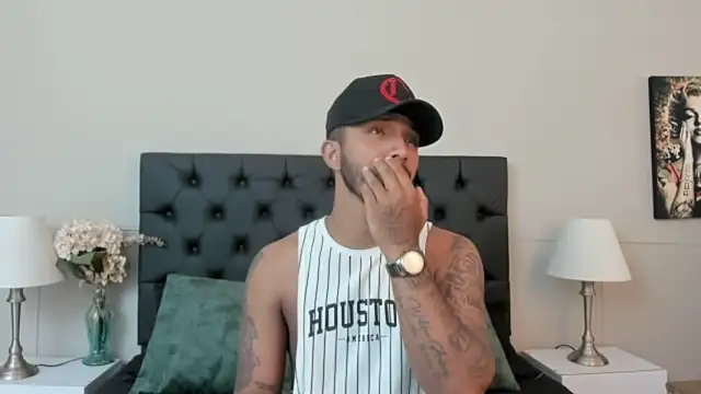 Robin Rief online show from September 18, 3:31 am