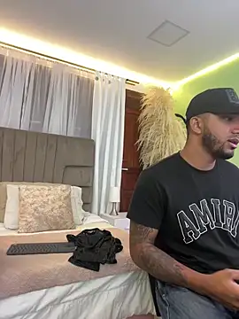 Robin Rief online show from December 20, 11:24 am