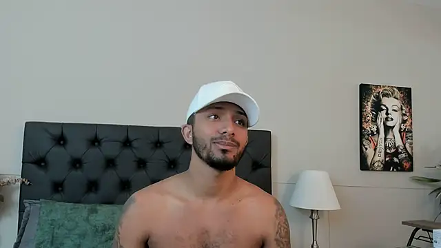 Robin Rief online show from September 20, 3:33 am