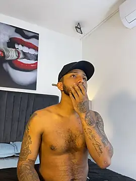 Robin Rief online show from February 18, 3:26 am