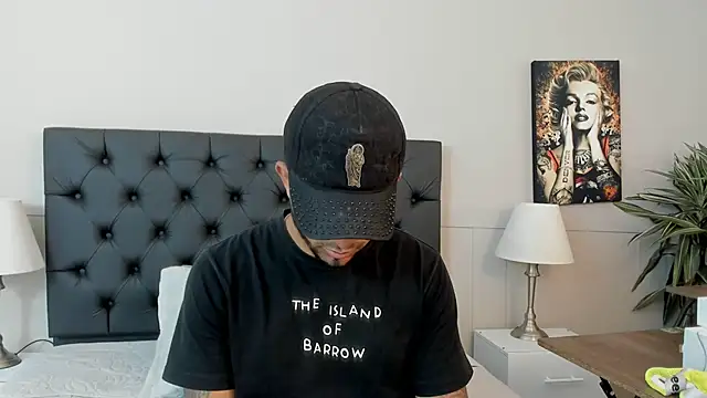 Robin Rief online show from September 30, 3:34 am