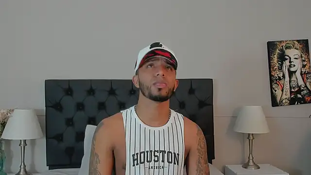 Robin Rief online show from October 4, 3:41 am