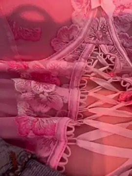 NicoleCut online show from January 18, 11:46 am