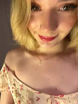 NicoleCut online show from February 5, 12:06 am