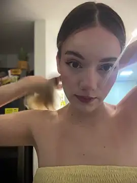 NicoleCut online show from July 4, 9:15 am